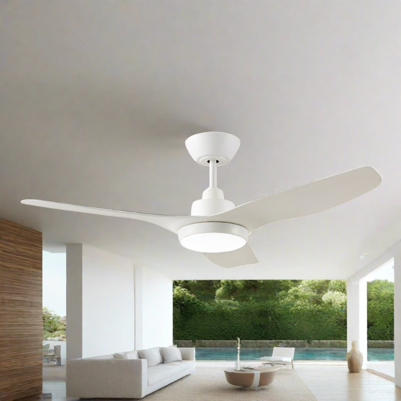 DC3 Ceiling fan white with LED light